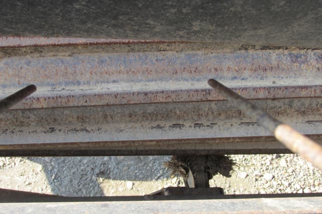 Image of MacDon 4000 equipment image 3