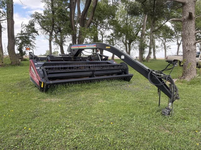 Image of MacDon 5020 equipment image 1