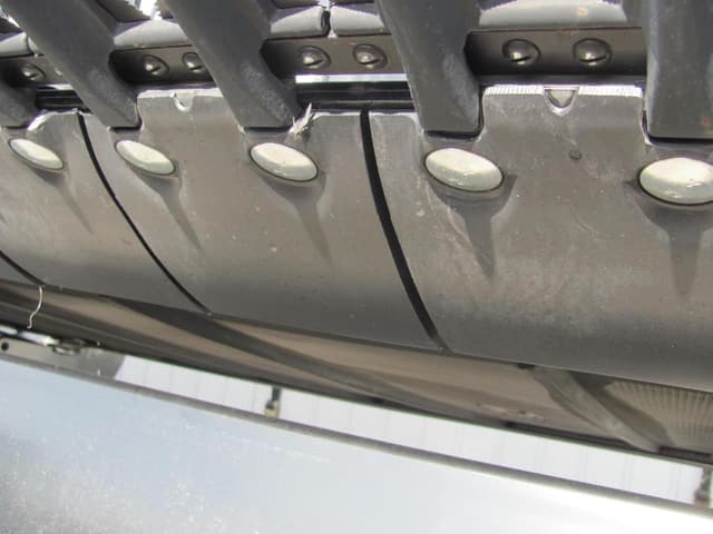 Image of MacDon FD250 equipment image 1