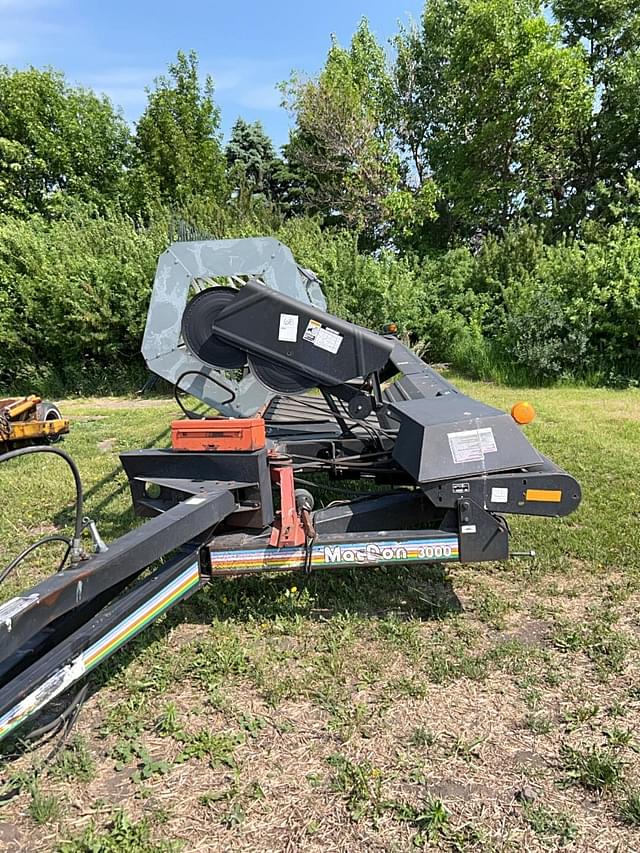 Image of MacDon 3000 equipment image 4
