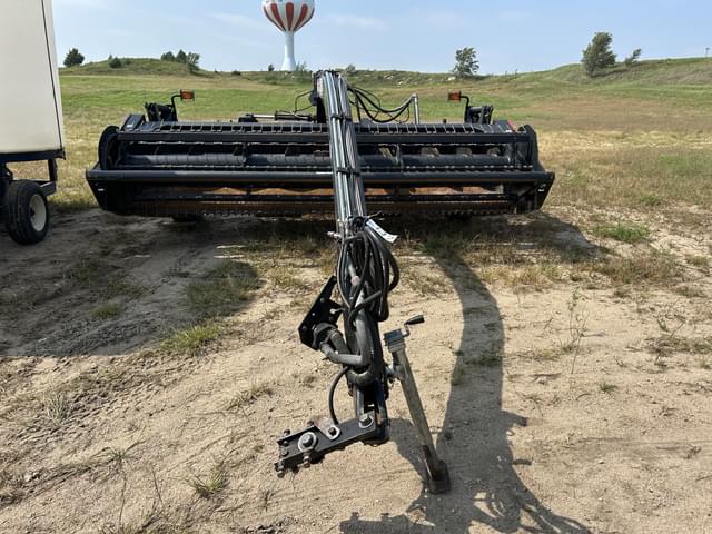 Image of MacDon 5020 equipment image 2
