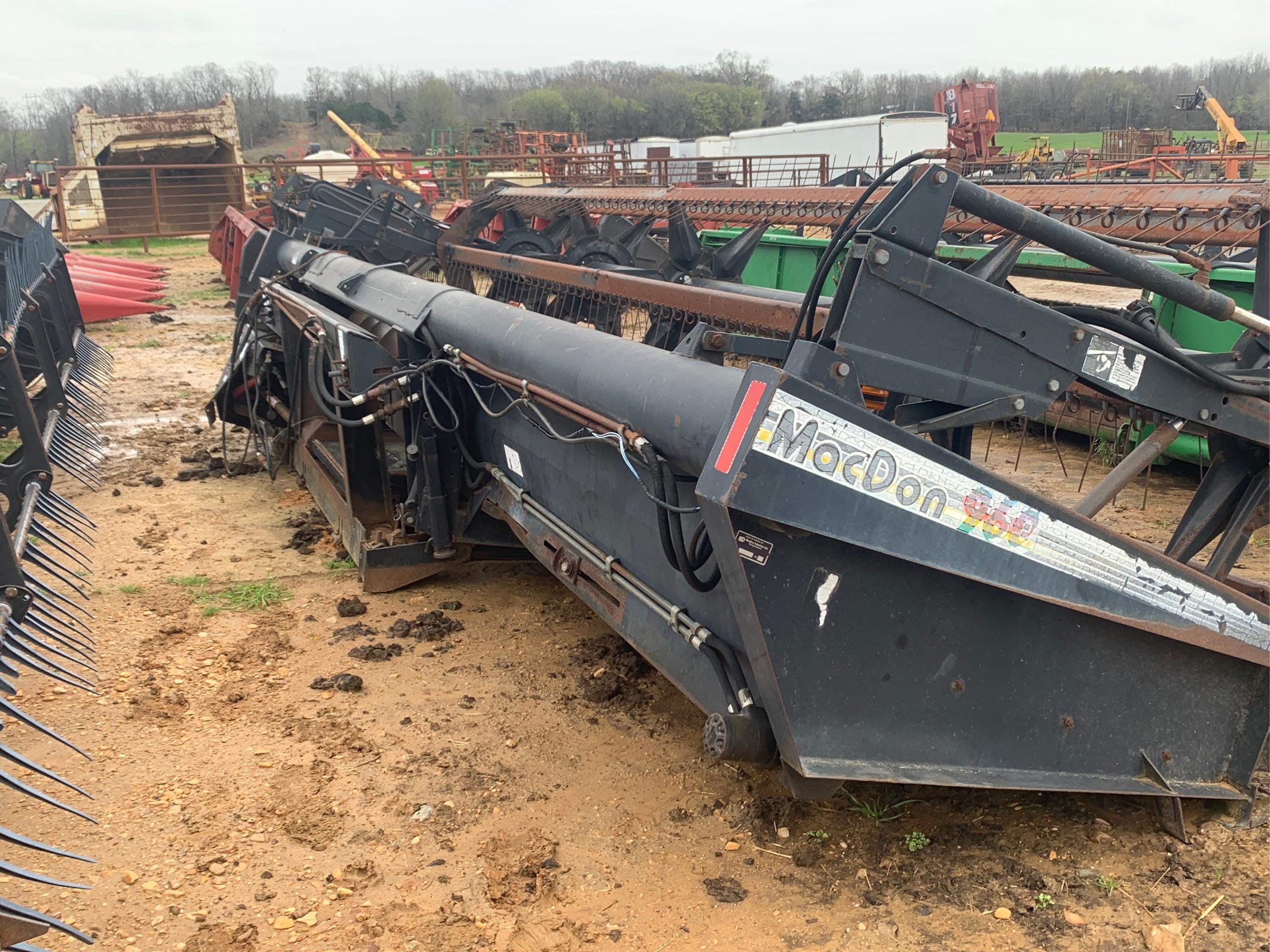 Main image MacDon 960