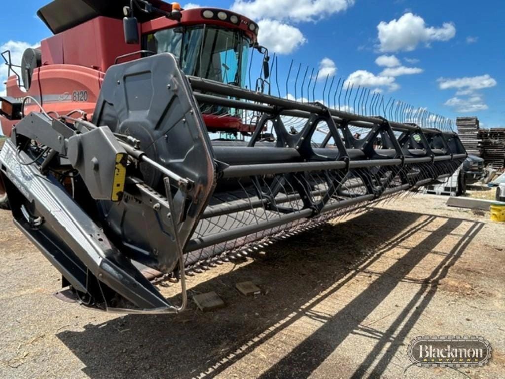 MacDon 973 Equipment Image0
