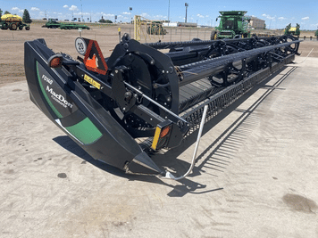 Main image MacDon FD140