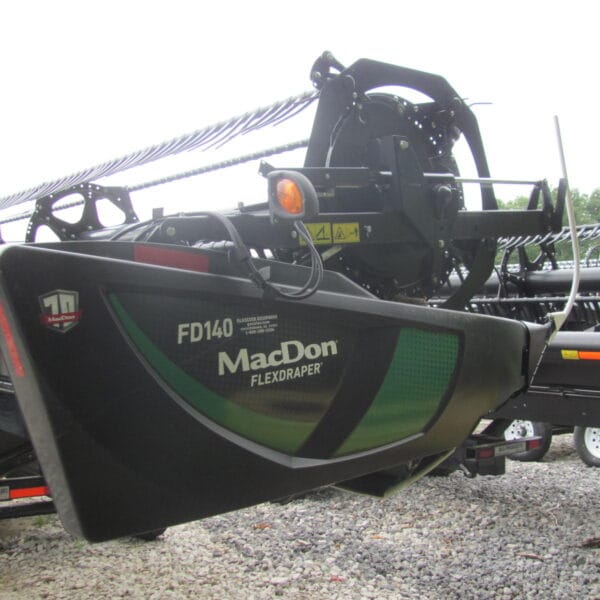 Main image MacDon FD140