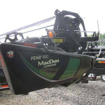 Main image MacDon FD140