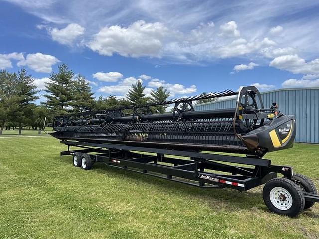 Image of MacDon FD140 equipment image 2