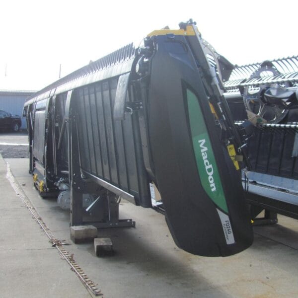 Main image MacDon FD240