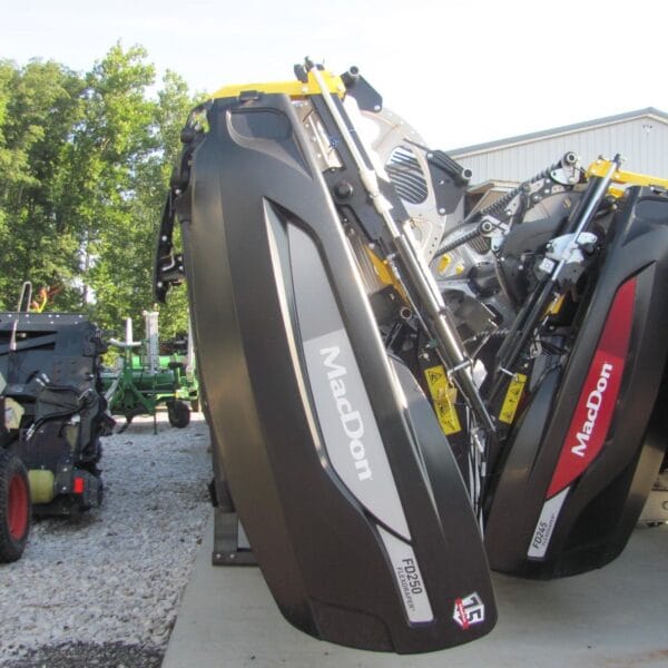 MacDon FD250 Equipment Image0