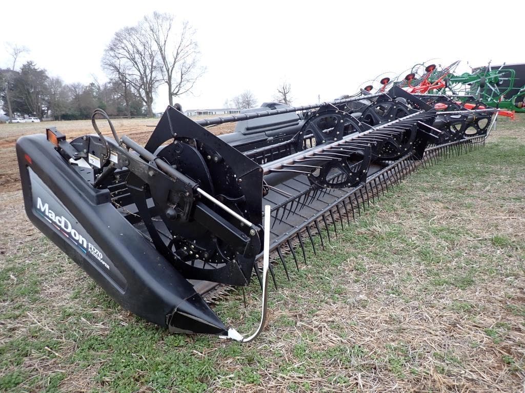 Image of MacDon FD70 Primary image