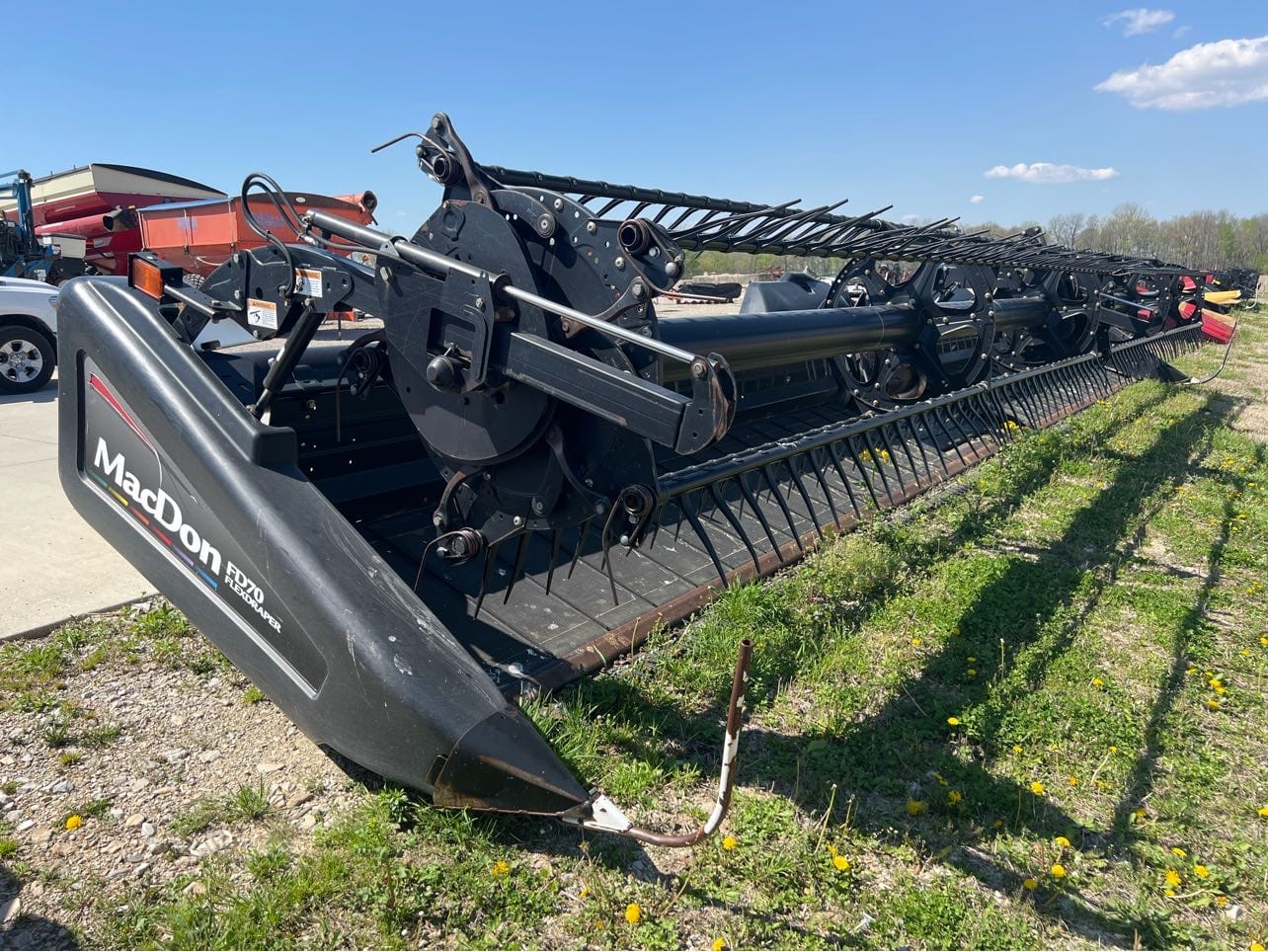 Main image MacDon FD70