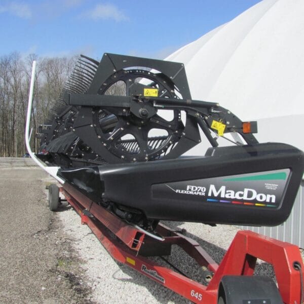 Main image MacDon FD70