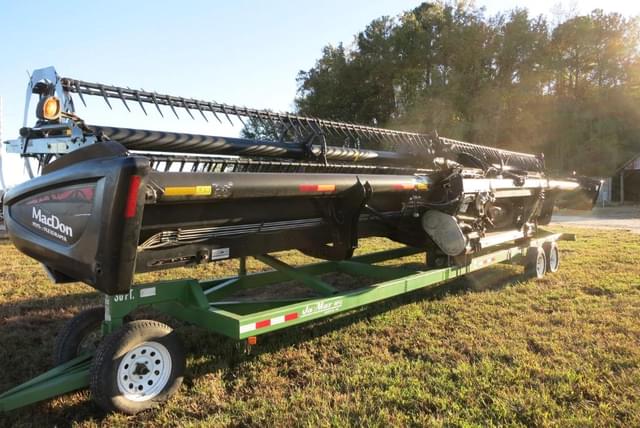 Image of MacDon FD75 equipment image 1