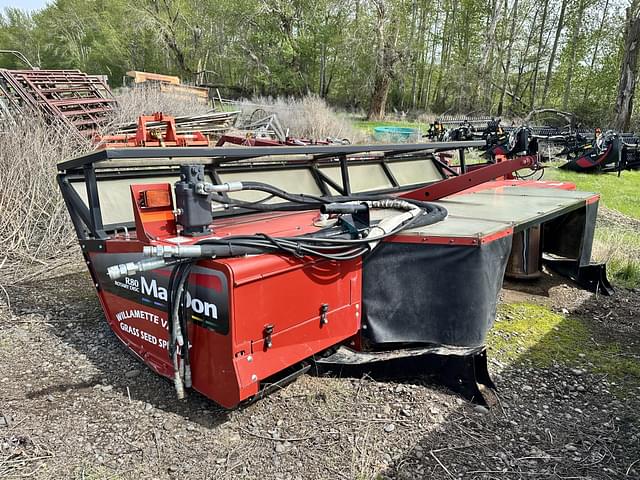 Image of MacDon R80 equipment image 3