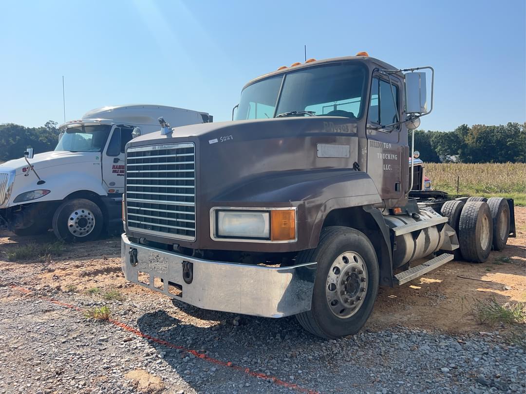 Image of Mack CH613 Primary image