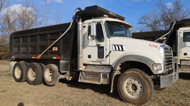 Image of Mack GU713 equipment image 3