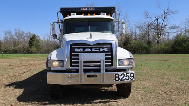 Image of Mack GU713 equipment image 1
