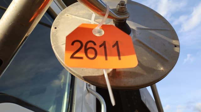 Image of Mack GU713 equipment image 2