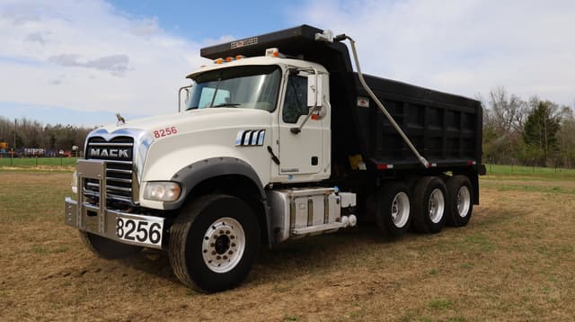 Image of Mack GU713 equipment image 3