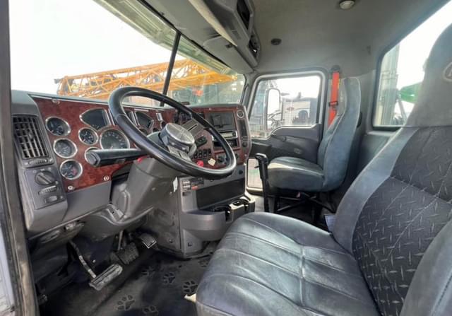 Image of Mack CXU613 equipment image 4