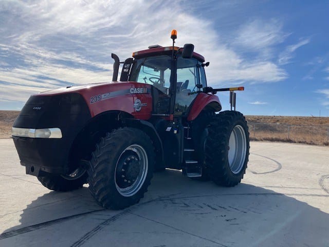 2013 Case IH Magnum 235 Equipment Image0