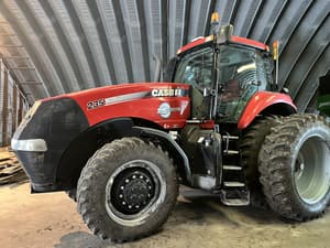 2013 Case IH Magnum 235 Image