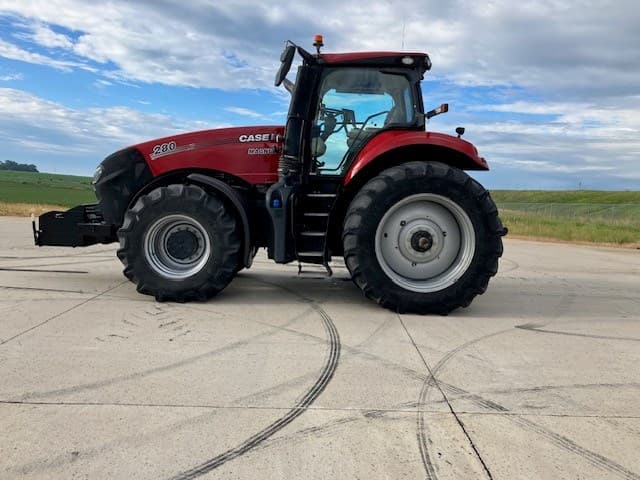 Image of Case IH Magnum 280 equipment image 1