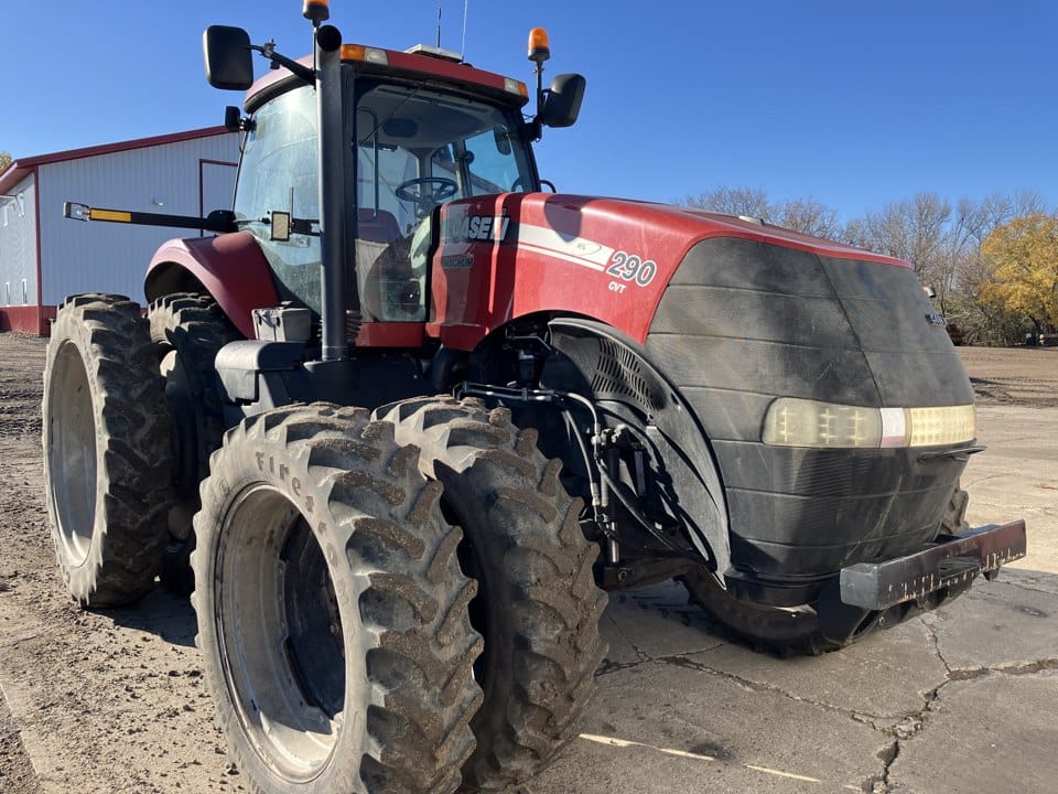 2012 Case IH Magnum 290 Equipment Image0