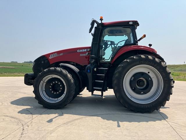 Image of Case IH Magnum 380 equipment image 1