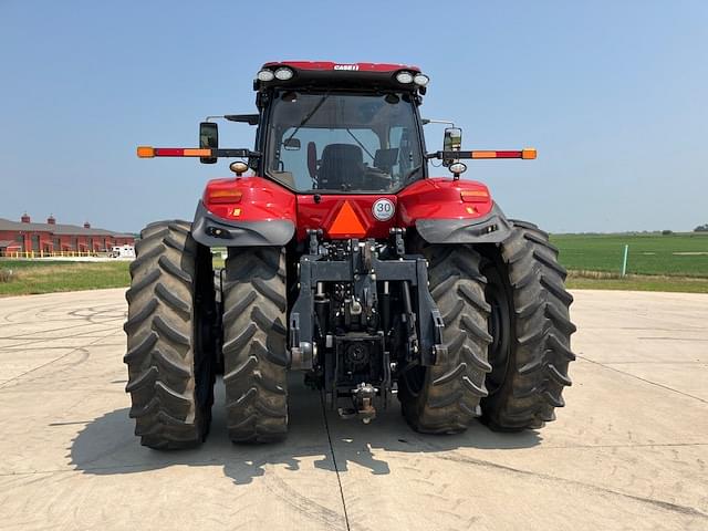 Image of Case IH Magnum 380 equipment image 3