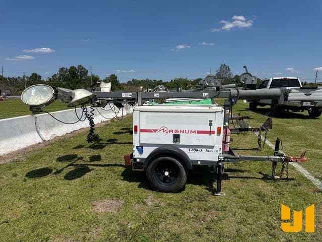 Image of Magnum MLT3060M equipment image 3