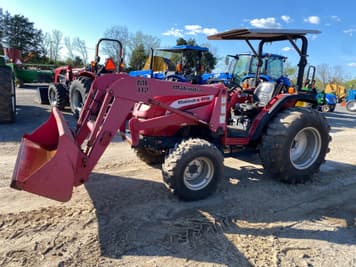 Main image Mahindra 4110