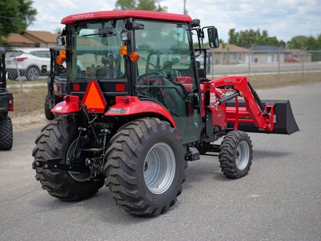 Image of Mahindra 1640 HST equipment image 3