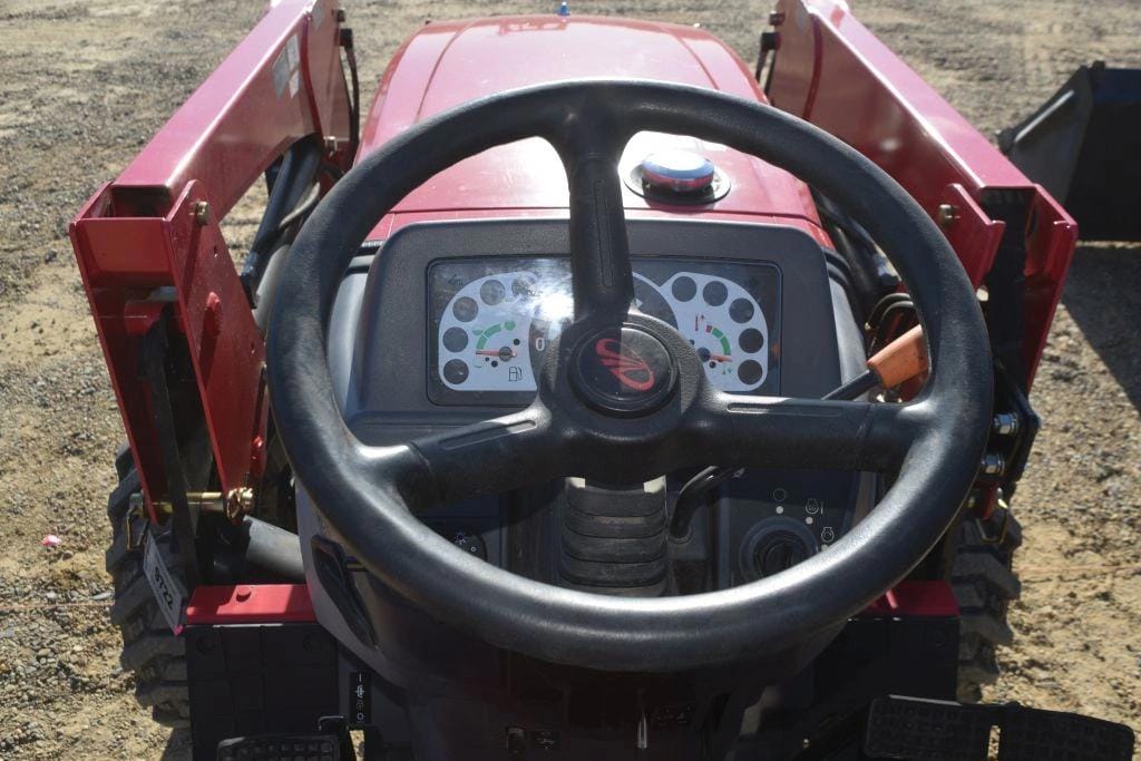 Main image Mahindra 1626