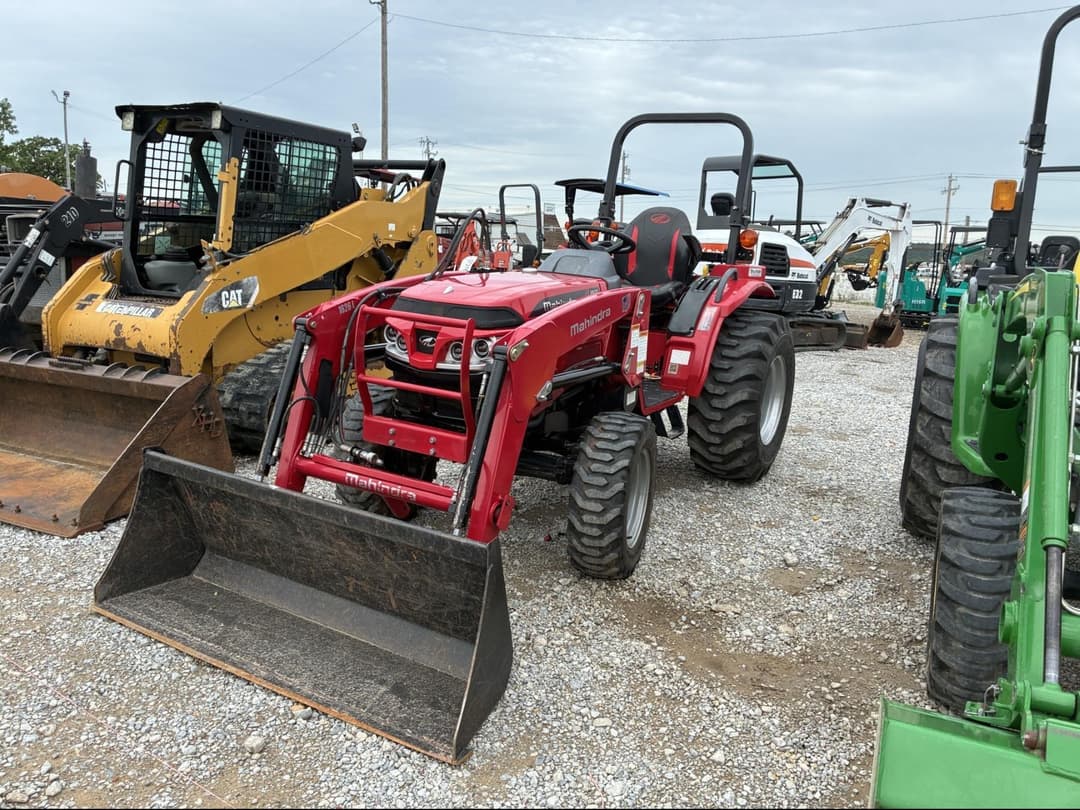 Image of Mahindra 1626 HST Primary image