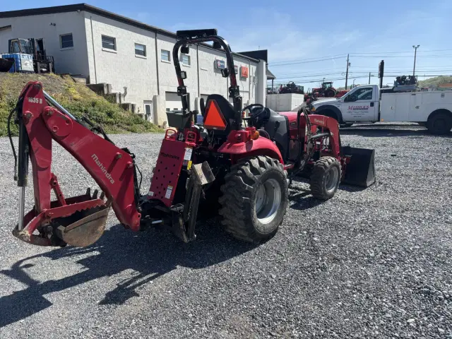 Image of Mahindra 1635 equipment image 1
