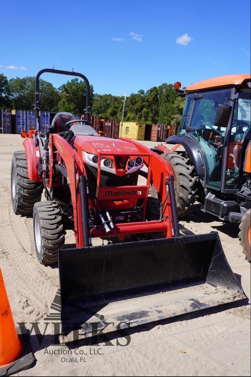 Mahindra 1635 Equipment Image0