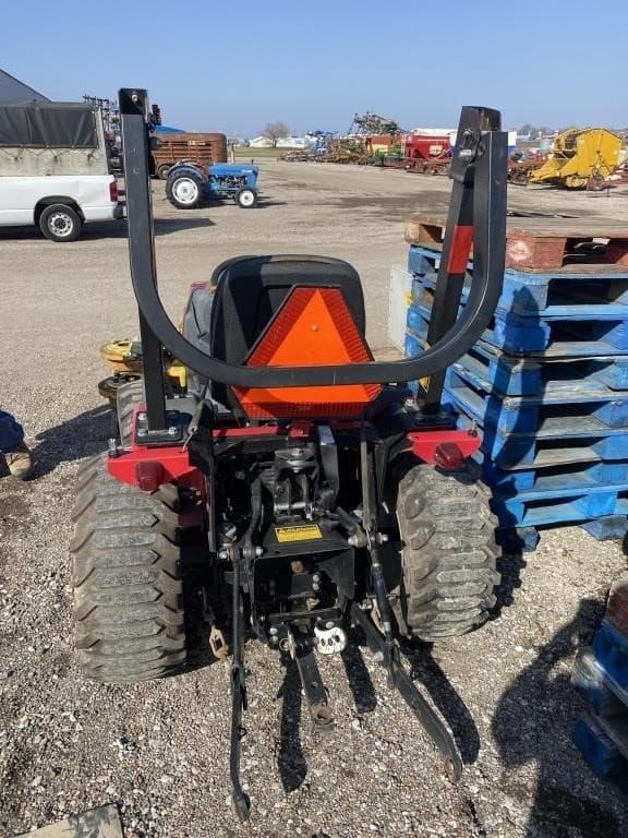 Image of Mahindra Max 22 equipment image 2