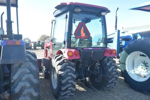 Image of Mahindra 2538 equipment image 1