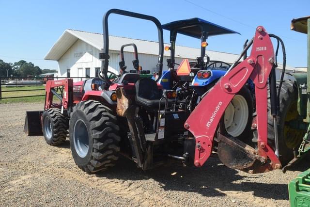 Image of Mahindra 2538 equipment image 1
