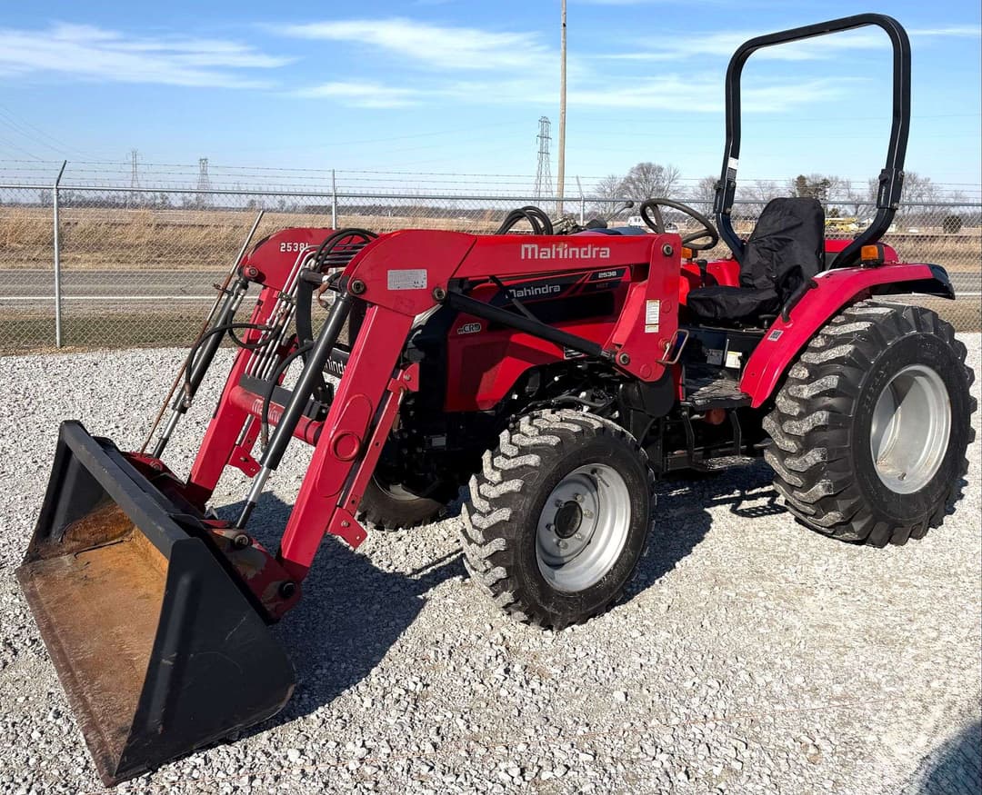 Image of Mahindra 2538 Primary image