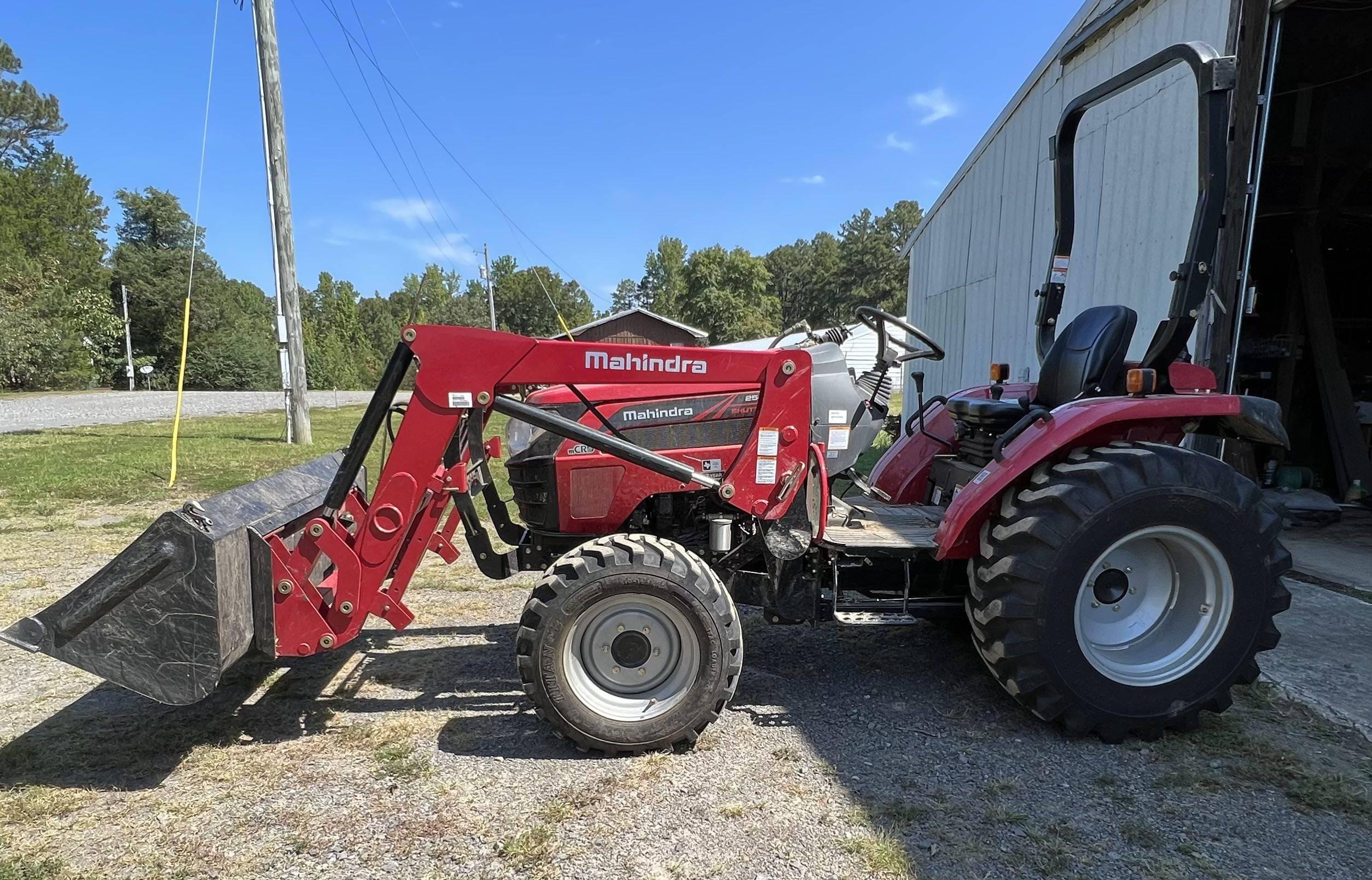 Main image Mahindra 2545