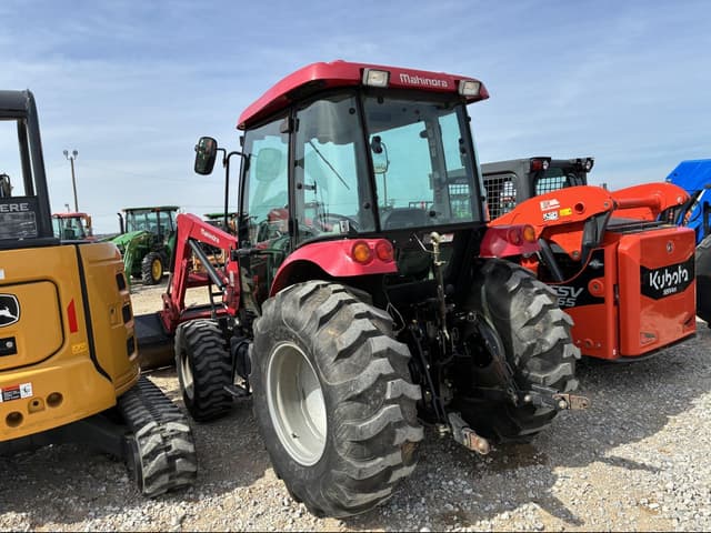 Image of Mahindra 2555 equipment image 3