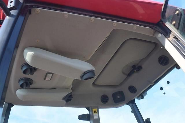 Image of Mahindra 2565 equipment image 4
