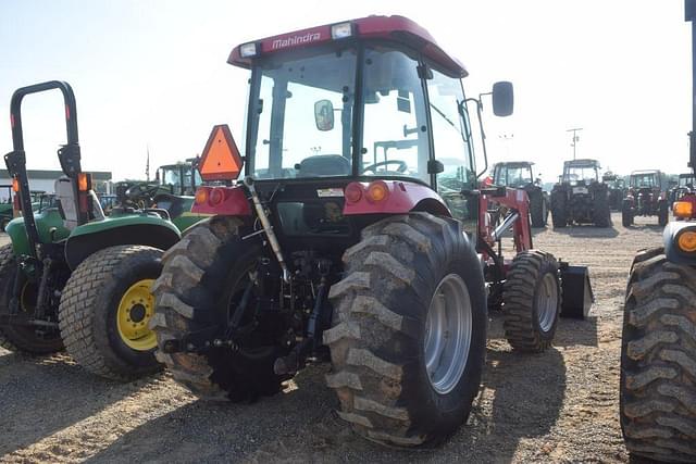 Image of Mahindra 2565 equipment image 2