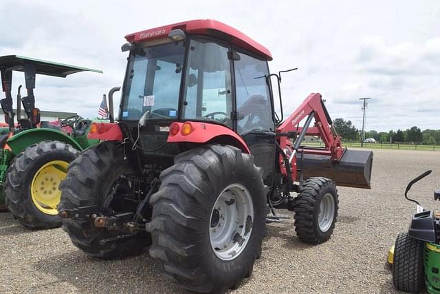 Image of Mahindra 2565 equipment image 2