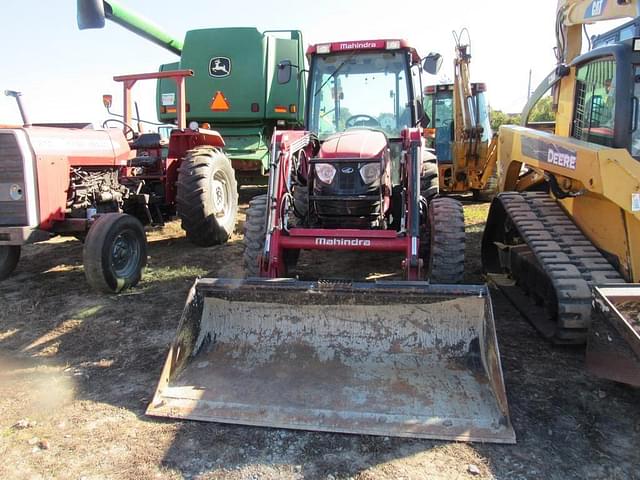 Image of Mahindra 2565 equipment image 2