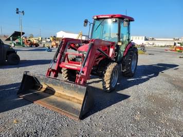 Main image Mahindra 2565