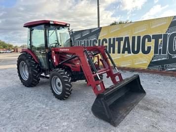 Main image Mahindra 2565