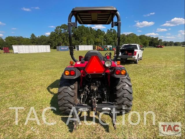 Image of Mahindra 2638HST equipment image 3